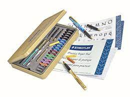 Ensemble de calligraphie